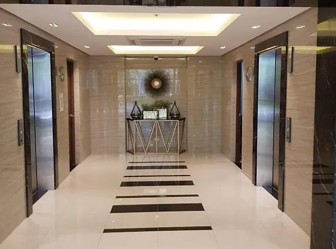 Aparthotel Vacation Condotel For Couples Or Family Near Airport And Beaches Lapu-Lapu City